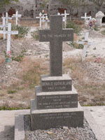Donald Sutherland gravestone